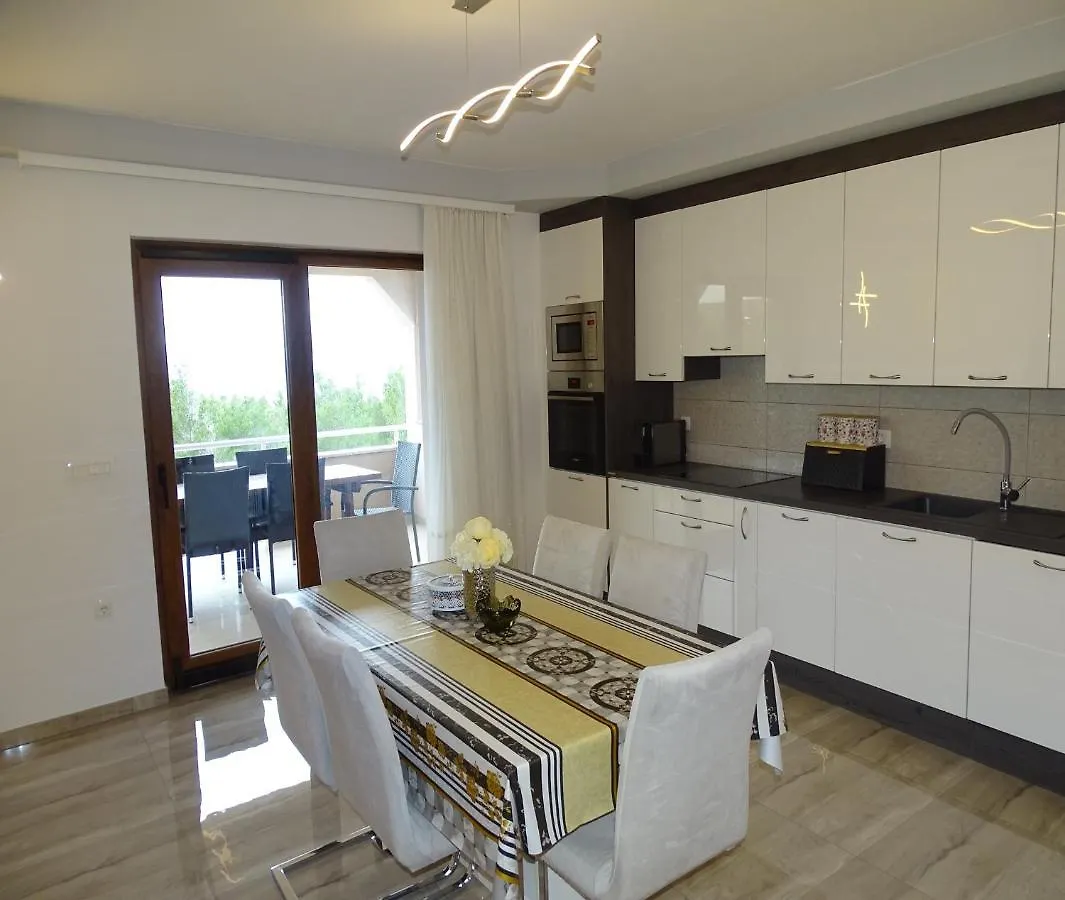 Holiday House Roncevic 50 M From Sea A1 Jasenice  Apartment Jasenice (Zadar)