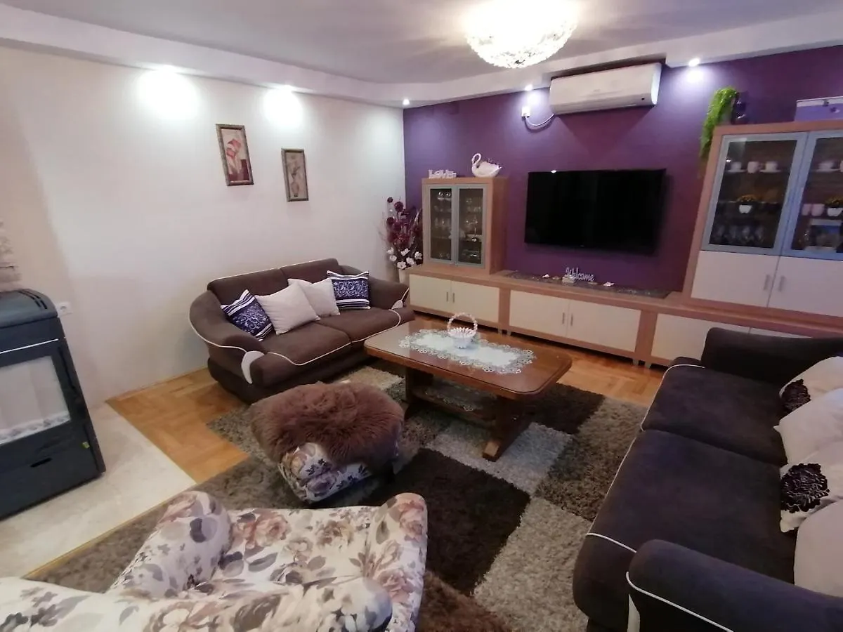 Apartment Holiday House Roncevic 50 M From Sea A1 Jasenice