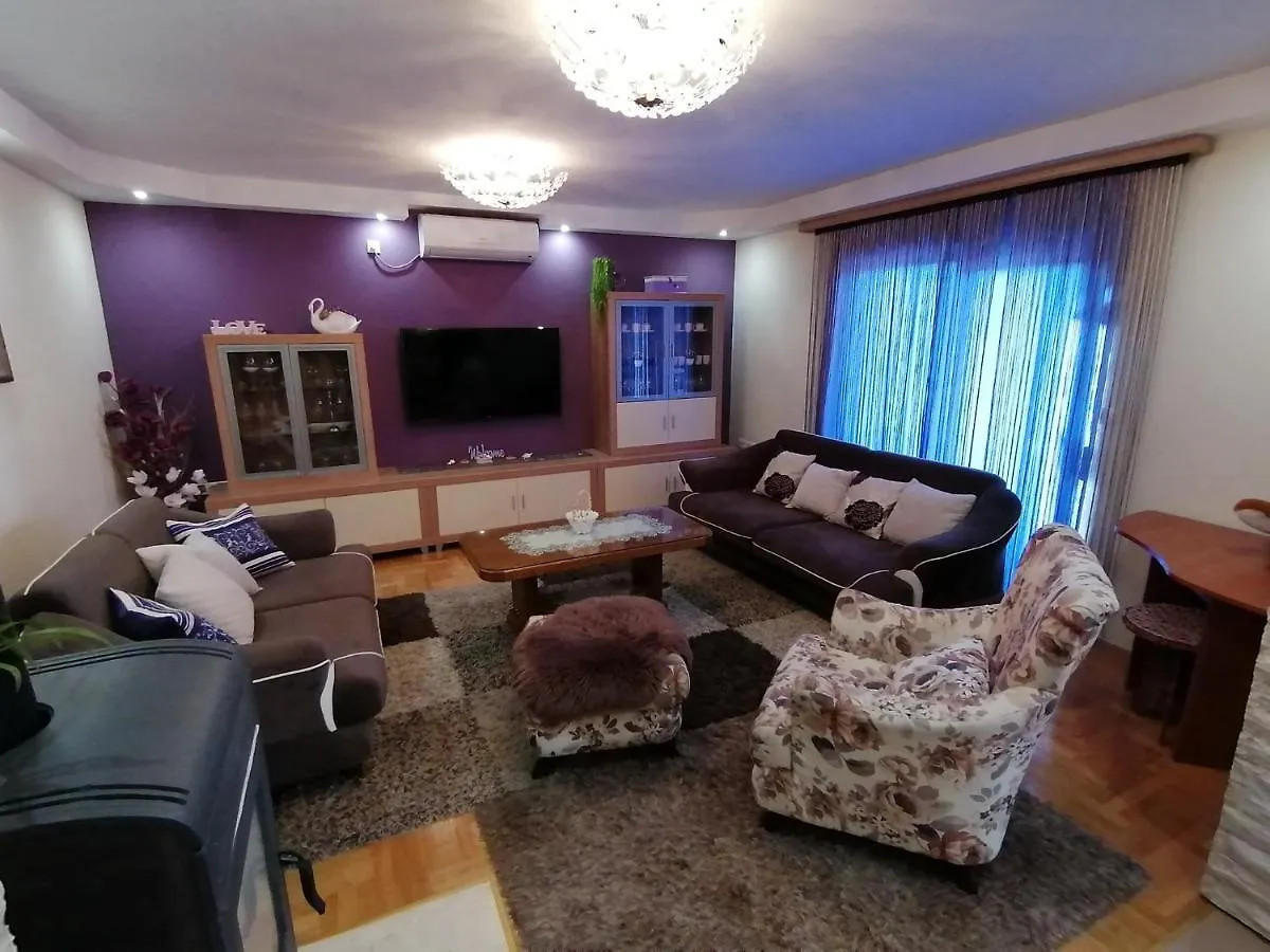 Holiday House Roncevic 50 M From Sea A1 Jasenice  Croatia