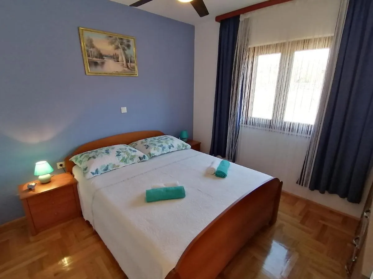 Holiday House Roncevic 50 M From Sea A1 Jasenice  0*, Jasenice (Zadar)